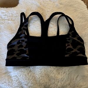 Lululemon Splendour Bra Sz 10 Black Leopard